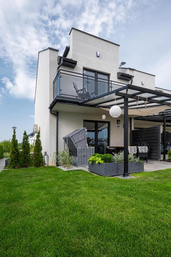 Villa Apartdomek41 Morska Przystan - Prestiz Dla Wymagajacych à Jastrzębia Góra Extérieur photo